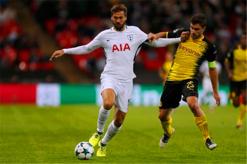 热刺力克尤文，梅西补时绝平德甲的简单介绍