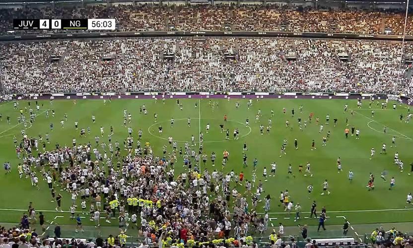 一场激烈的比赛让球迷热血沸腾