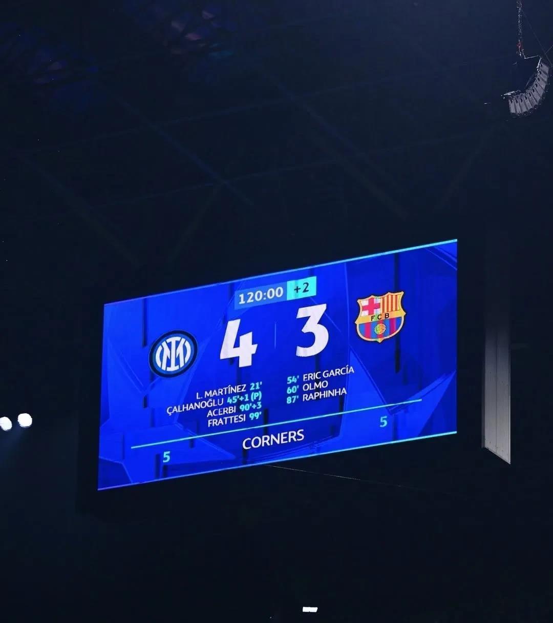 体育中国-包含巴萨主场失利，欧冠资格岌岌可危的词条