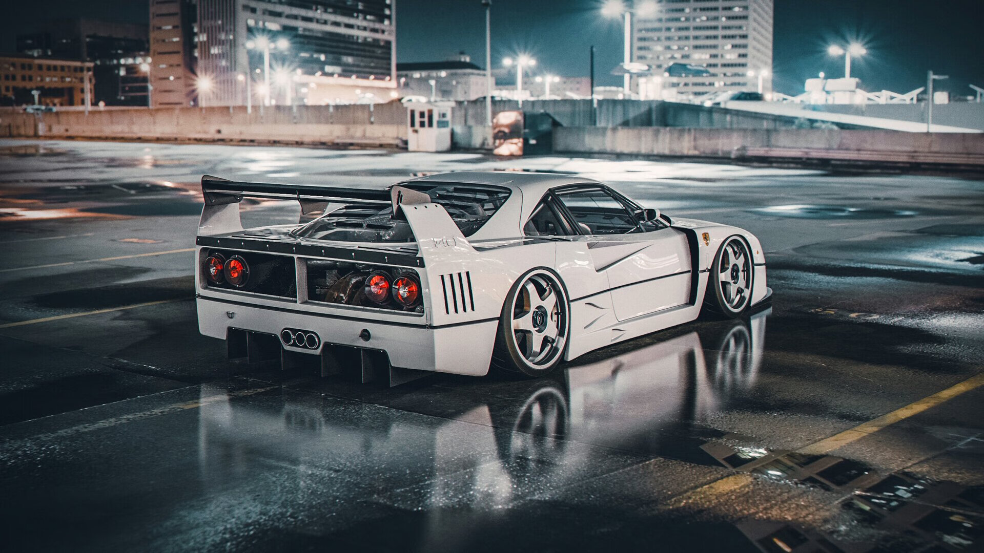 冷门与封神，足球的两张面孔在同一个夜晚显现